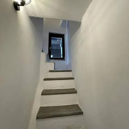 Savonarola 45_casa Completa Nel Centro Storico Daire Latronico